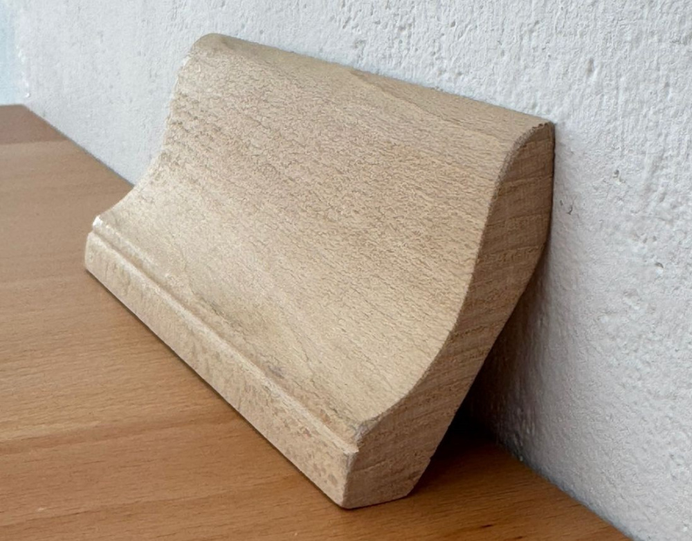 Плинтус массив Бук помешанный галтель без покрытия 70х16мм